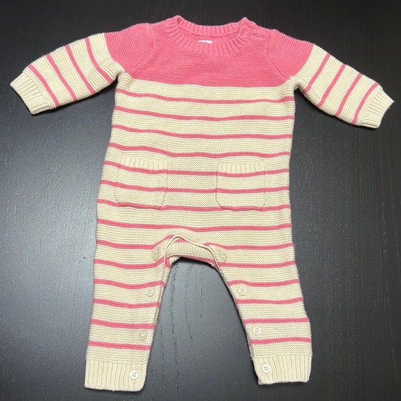 Baby gap brannan stripe onesie - Picture 1 of 3